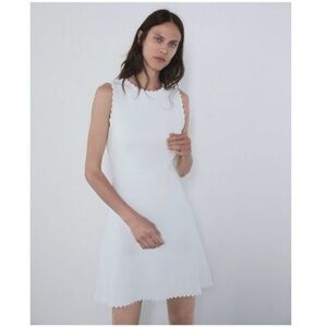 Zara White Scalloped Mini Dress
Size: Women's Small